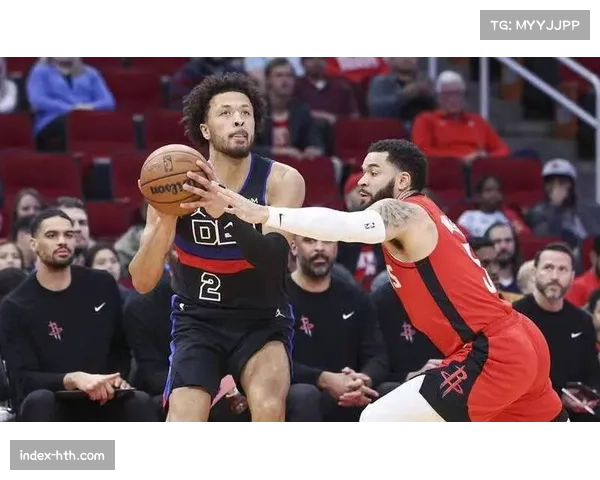 奥萨尔·汤普森场均2.5抢断领跑联盟,活塞外线压迫构建禁飞区